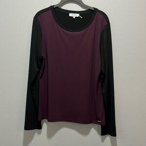 Calvin Klein Size XL pullover blouse, two-tone plum and black